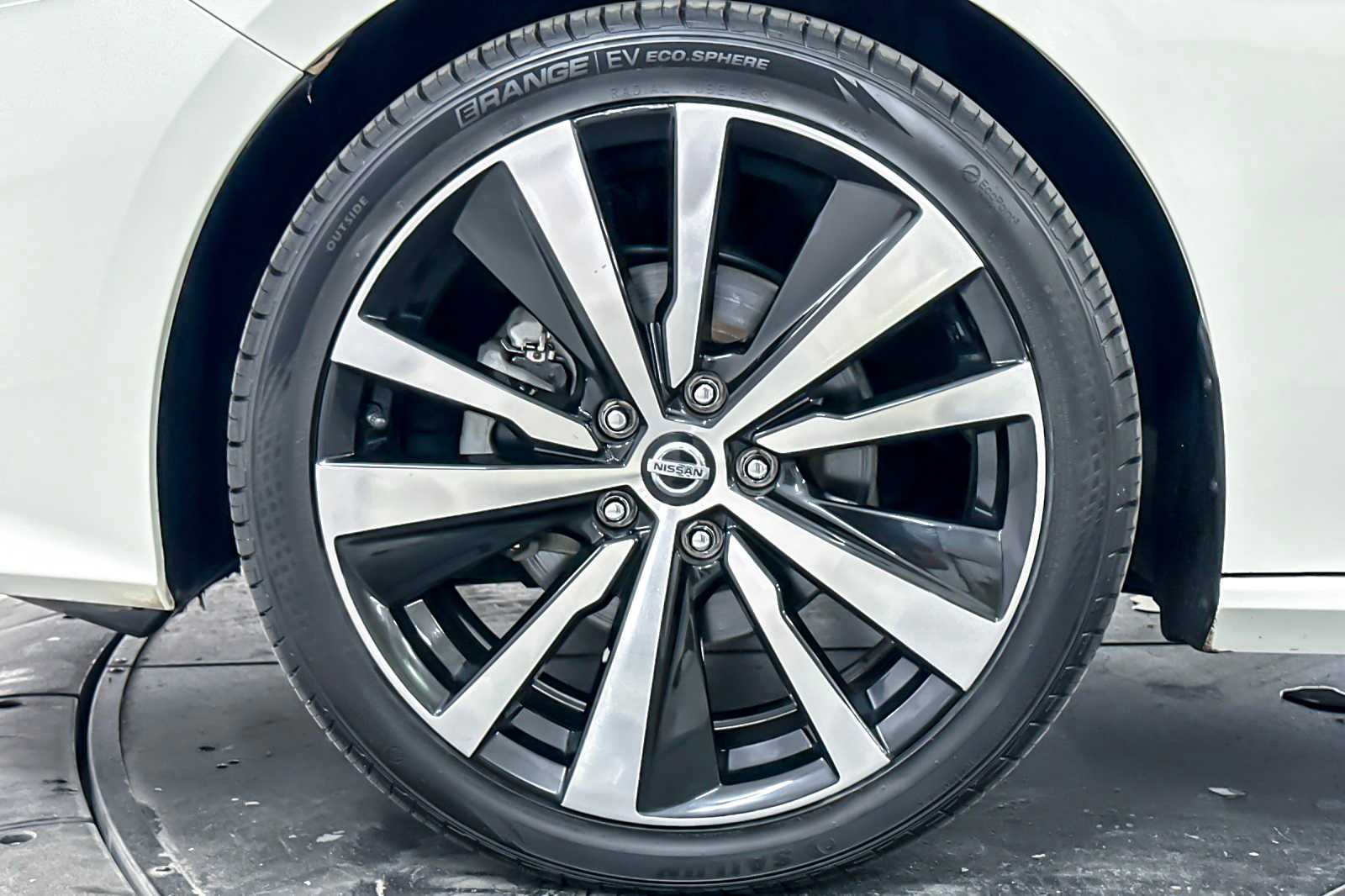 Thumbnail: 2022 Nissan Altima - 25