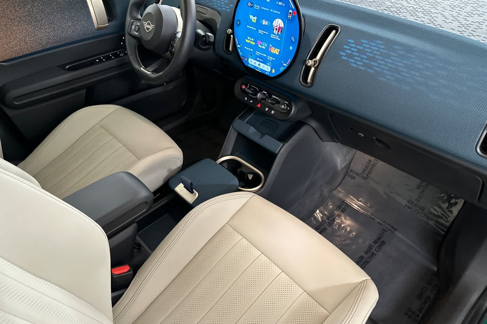 Thumbnail: 2025 MINI Cooper Countryman - 16