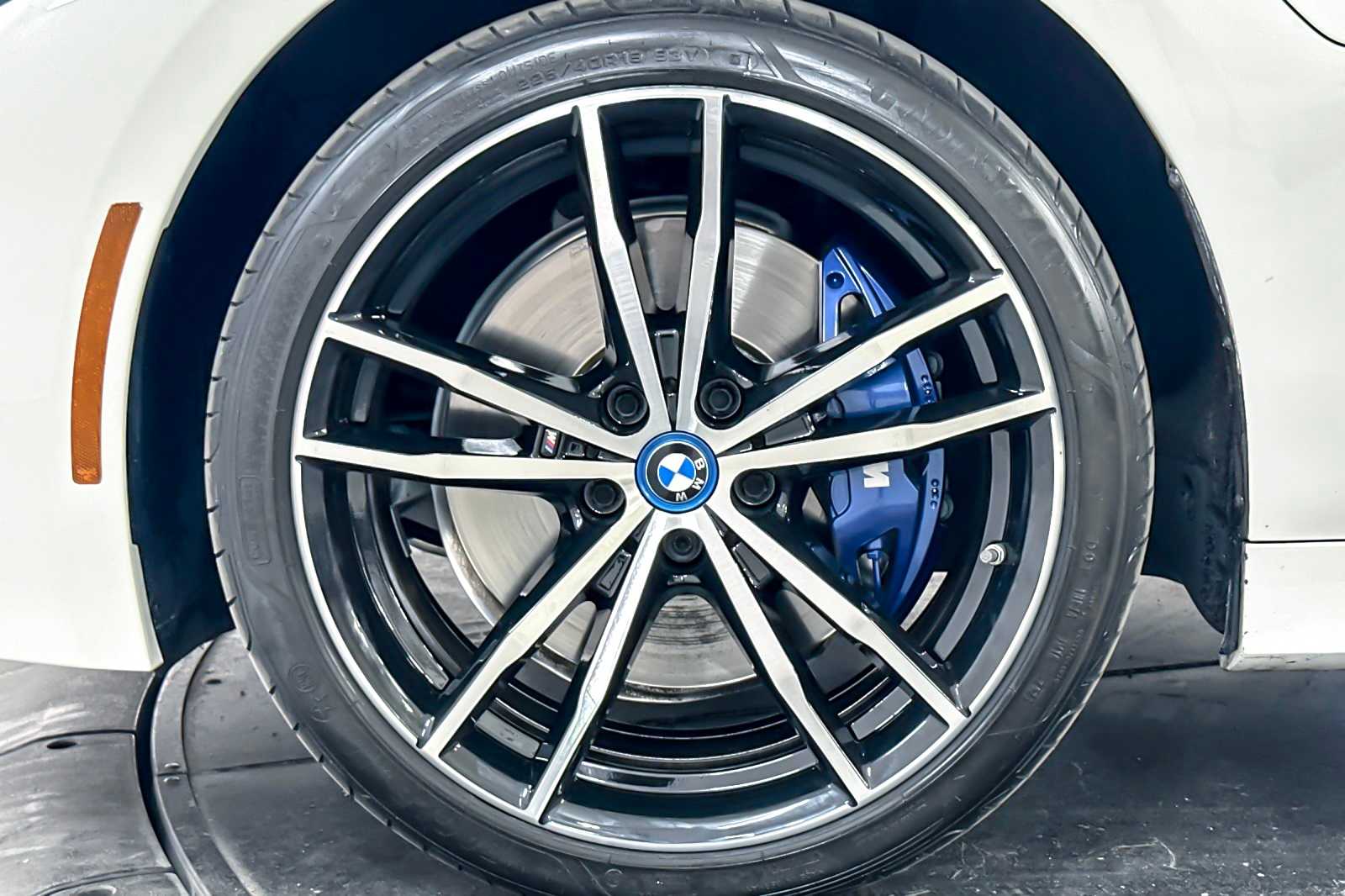 Thumbnail: 2023 BMW 3 Series - 26