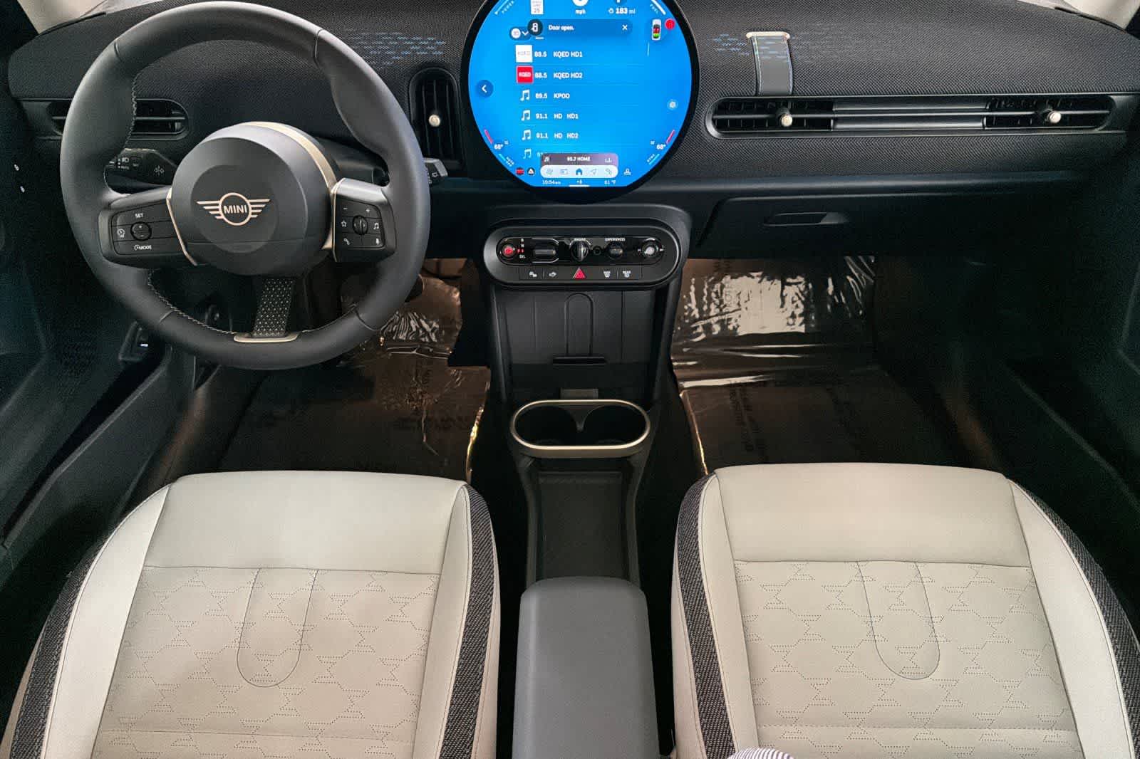 Thumbnail: 2025 MINI Cooper Hardtop - 3