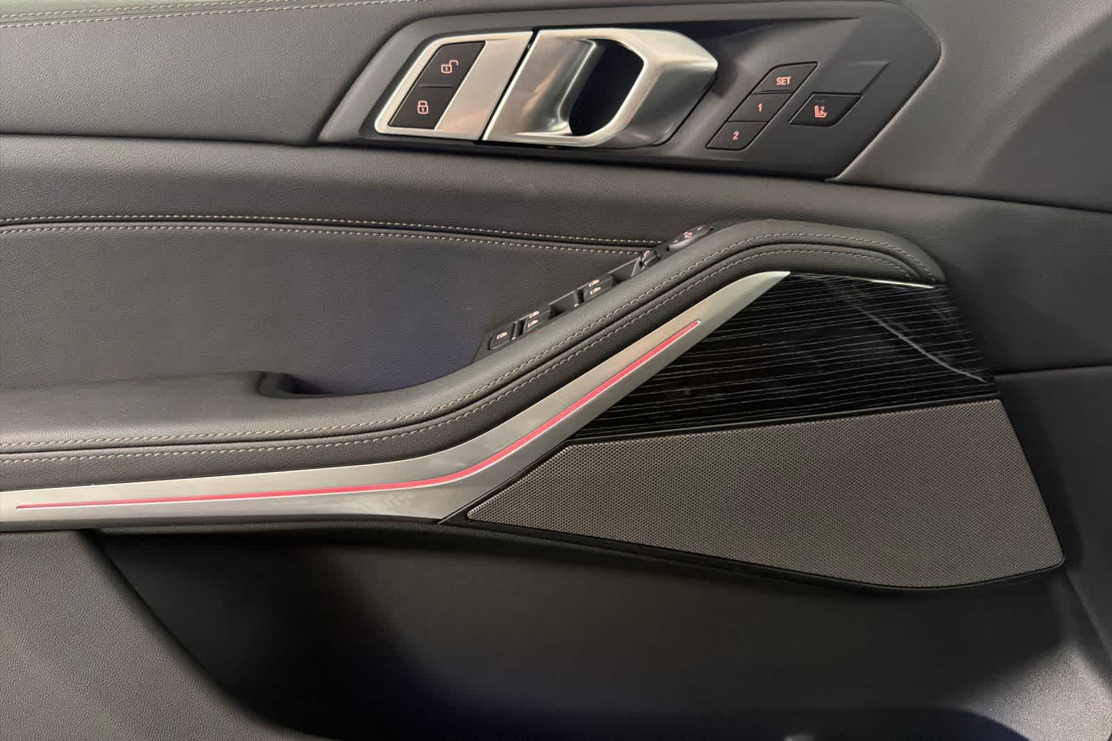 Thumbnail: 2026 BMW X5 - 12