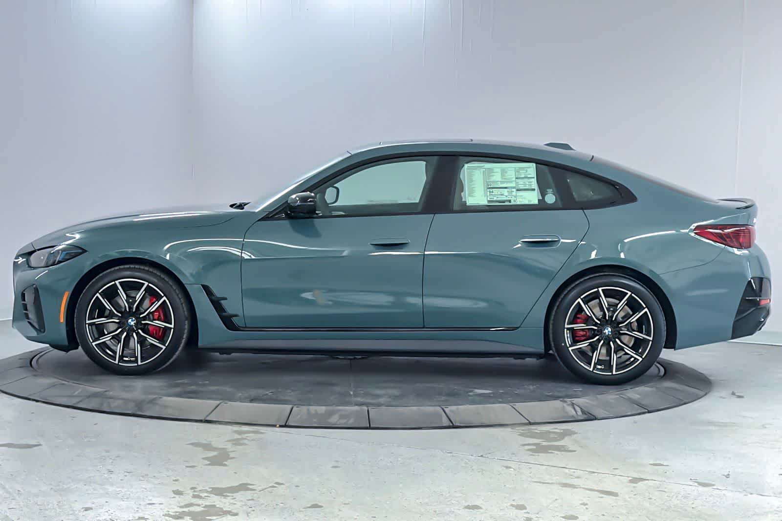 Thumbnail: 2026 BMW i4 - 5
