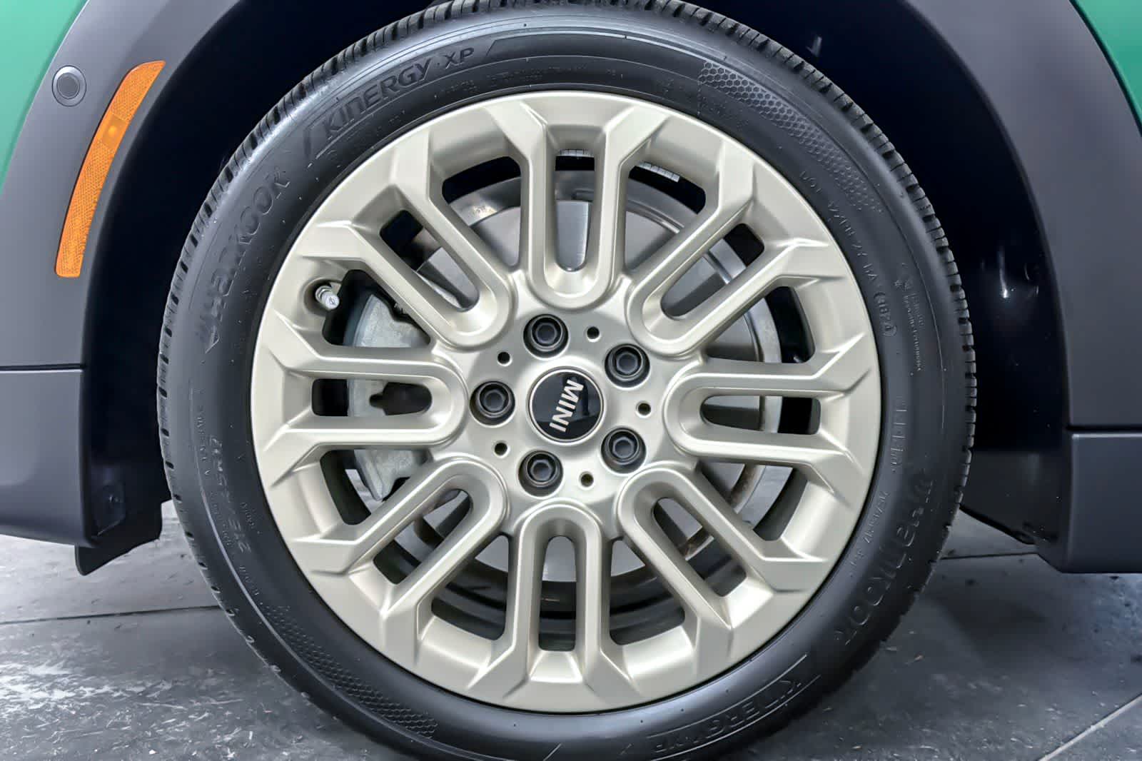 Thumbnail: 2025 MINI Cooper Hardtop - 26