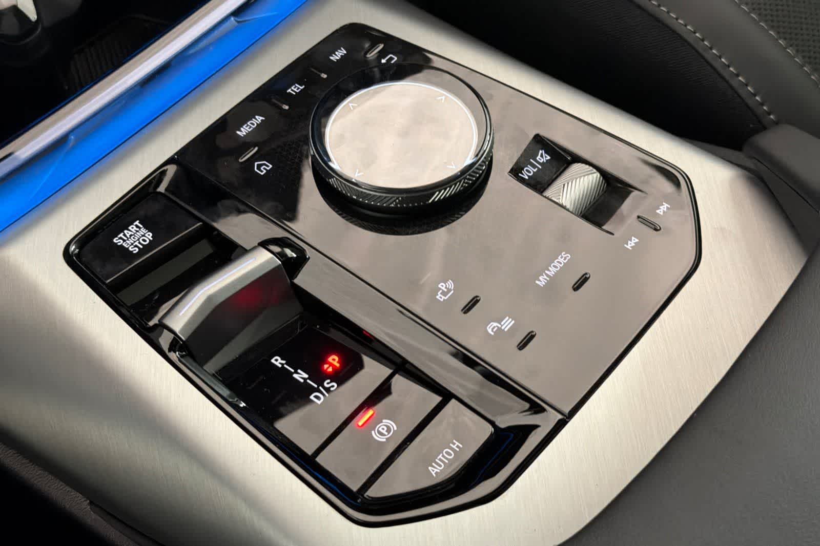 Thumbnail: 2026 BMW X3 - 21