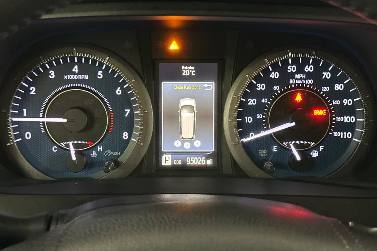 Thumbnail: 2017 Toyota Sienna - 25
