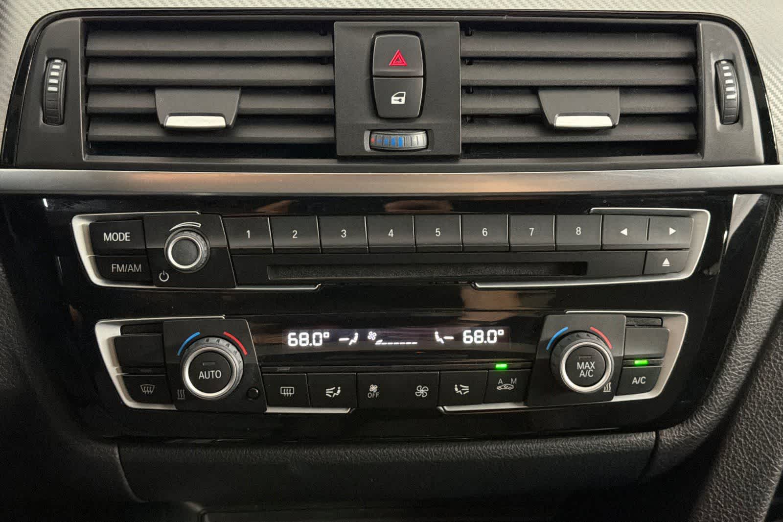 Thumbnail: 2018 BMW 3 Series - 20