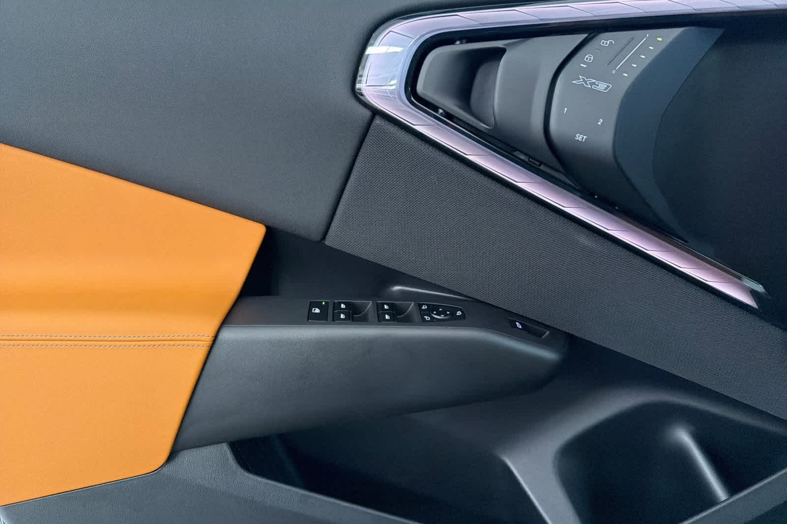 Thumbnail: 2025 BMW X3 - 12