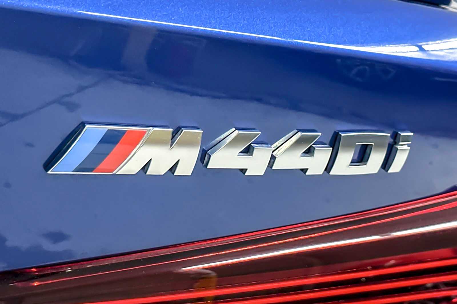 Thumbnail: 2025 BMW 4 Series - 27