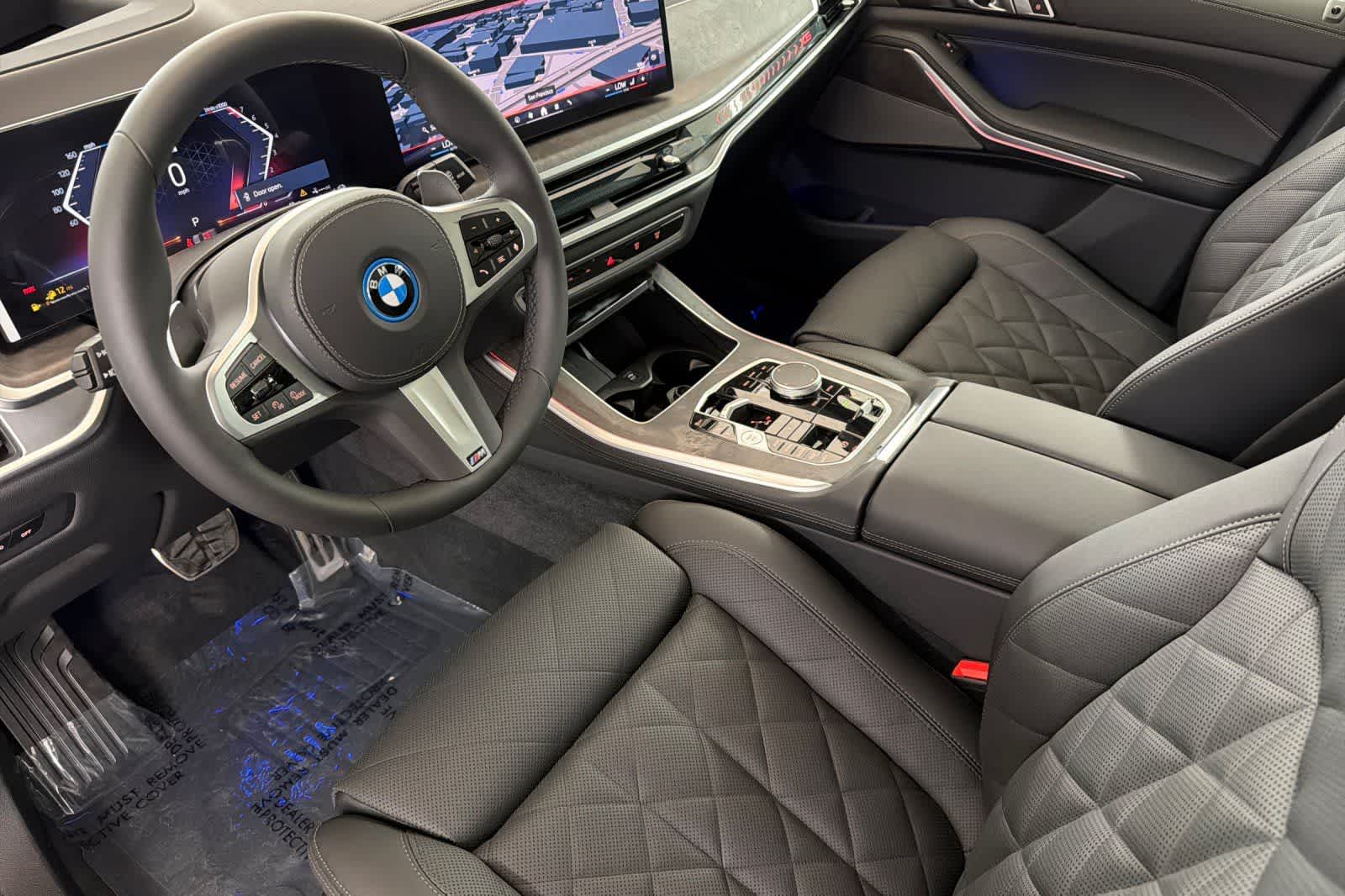 Thumbnail: 2026 BMW X5 - 11