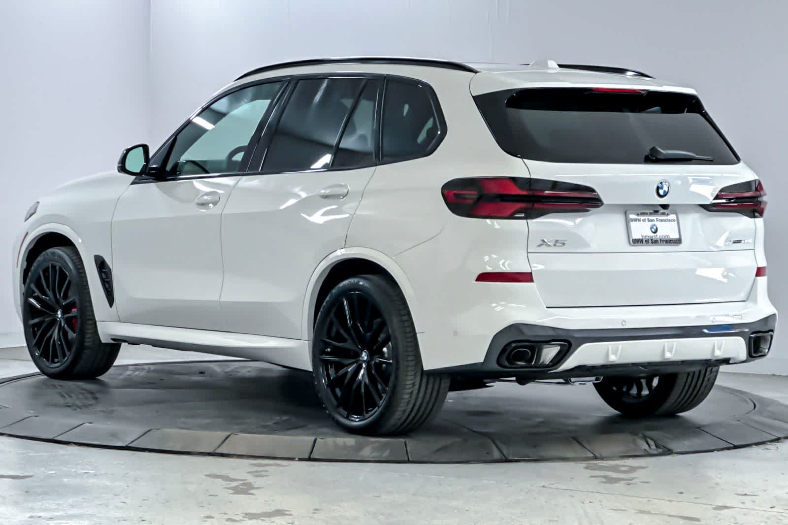 Thumbnail: 2026 BMW X5 - 6