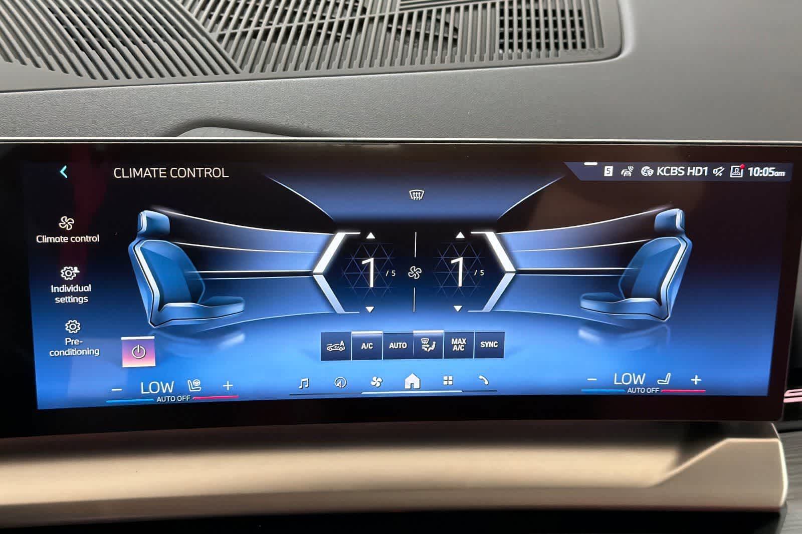 Thumbnail: 2026 BMW 5 Series - 20