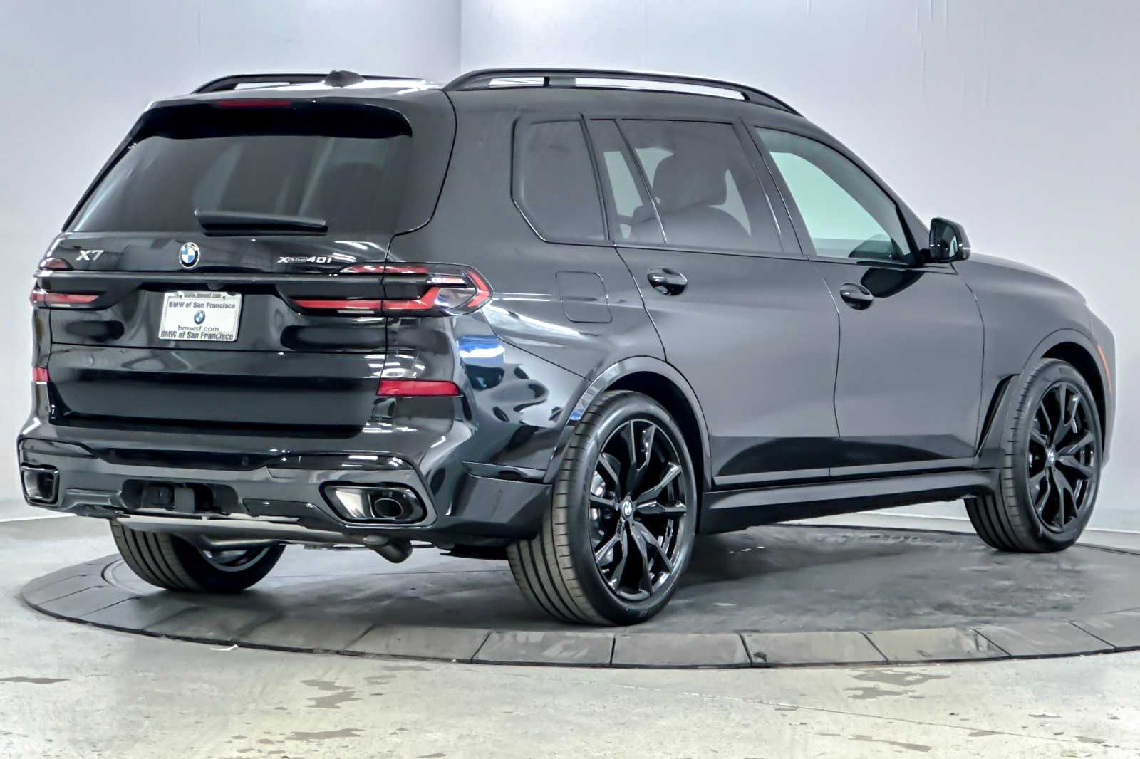 Thumbnail: 2026 BMW X7 - 2