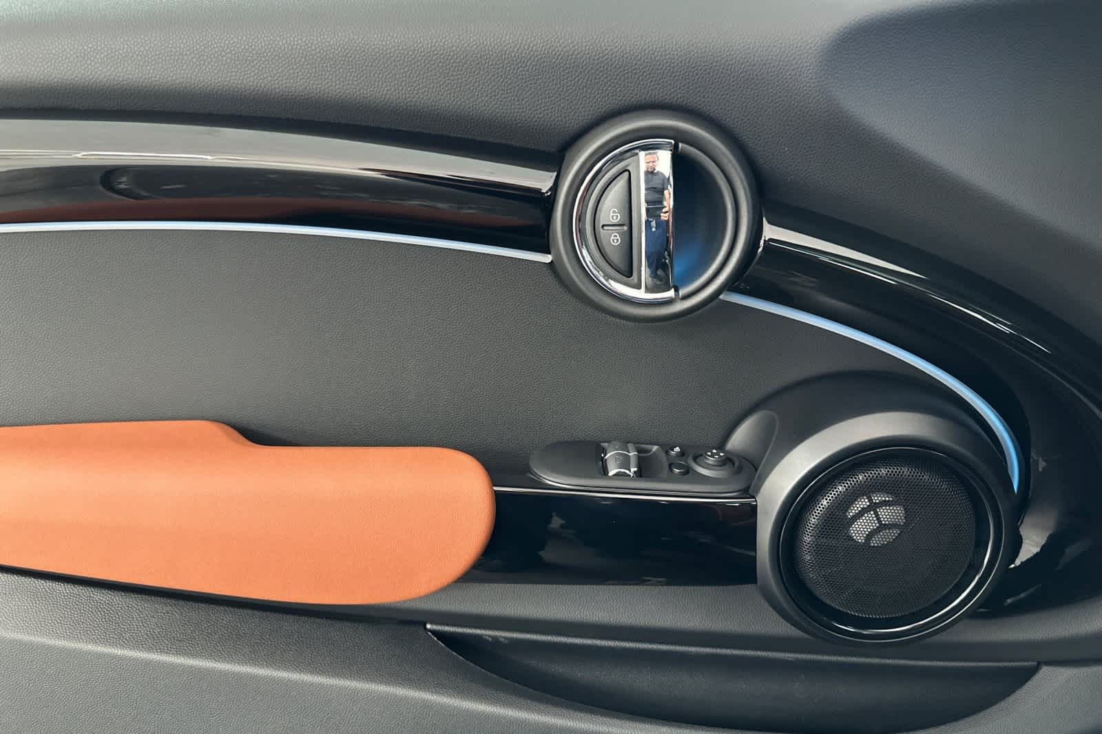 Thumbnail: 2023 MINI Cooper Hardtop - 12