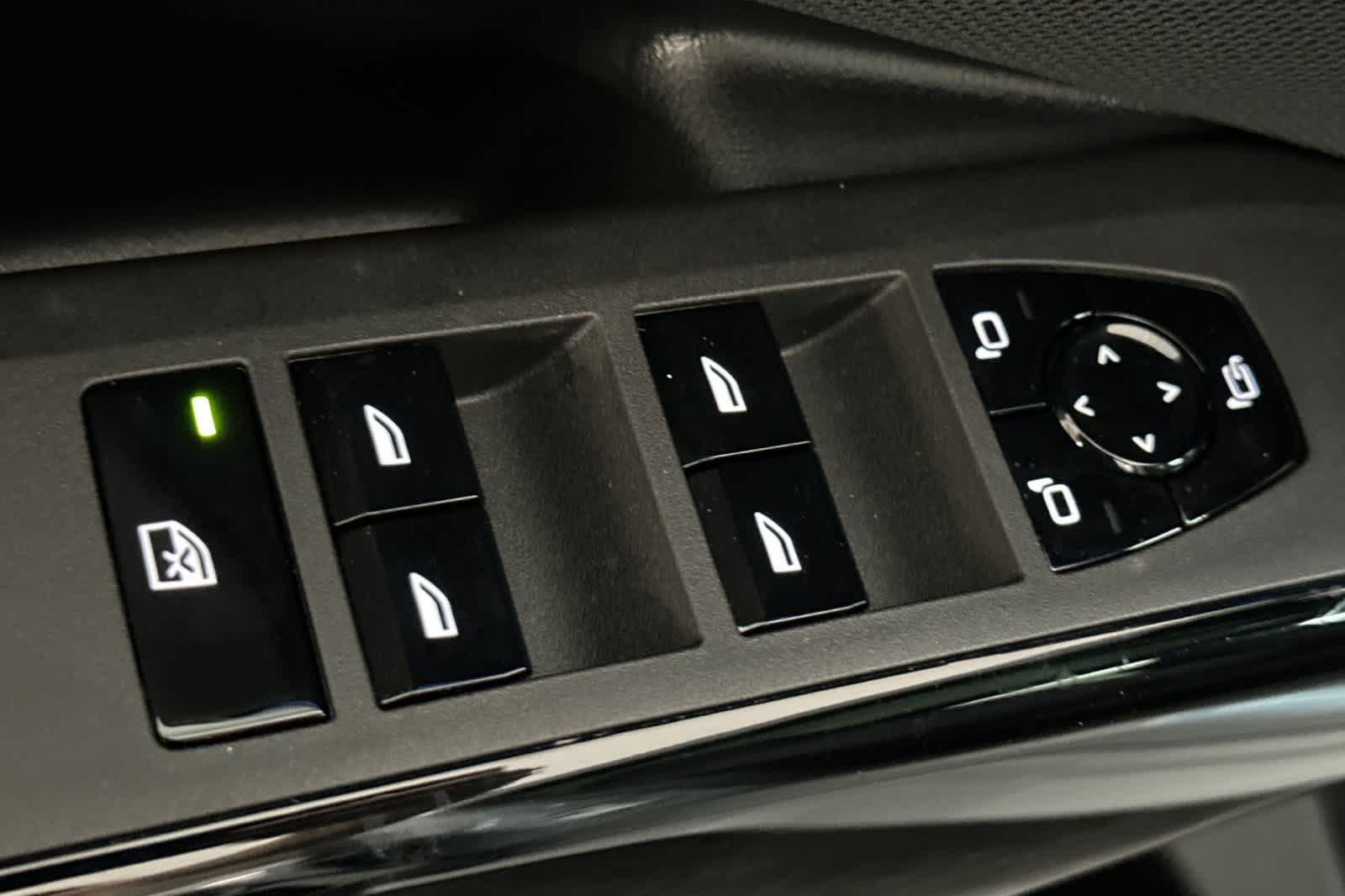 Thumbnail: 2026 BMW X3 - 13