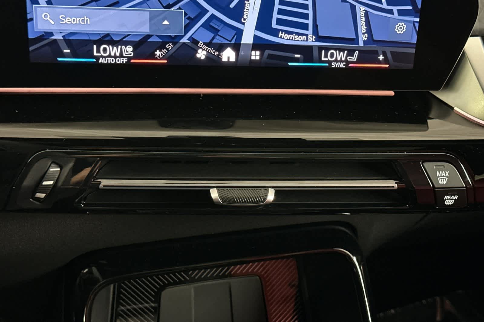 Thumbnail: 2025 BMW X2 - 21