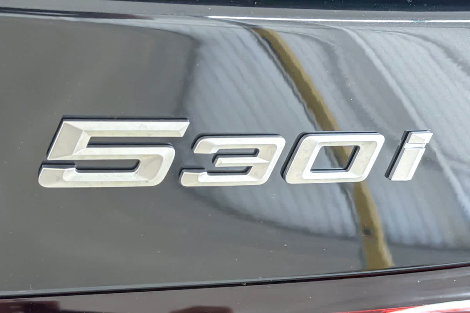 Thumbnail: 2026 BMW 5 Series - 25