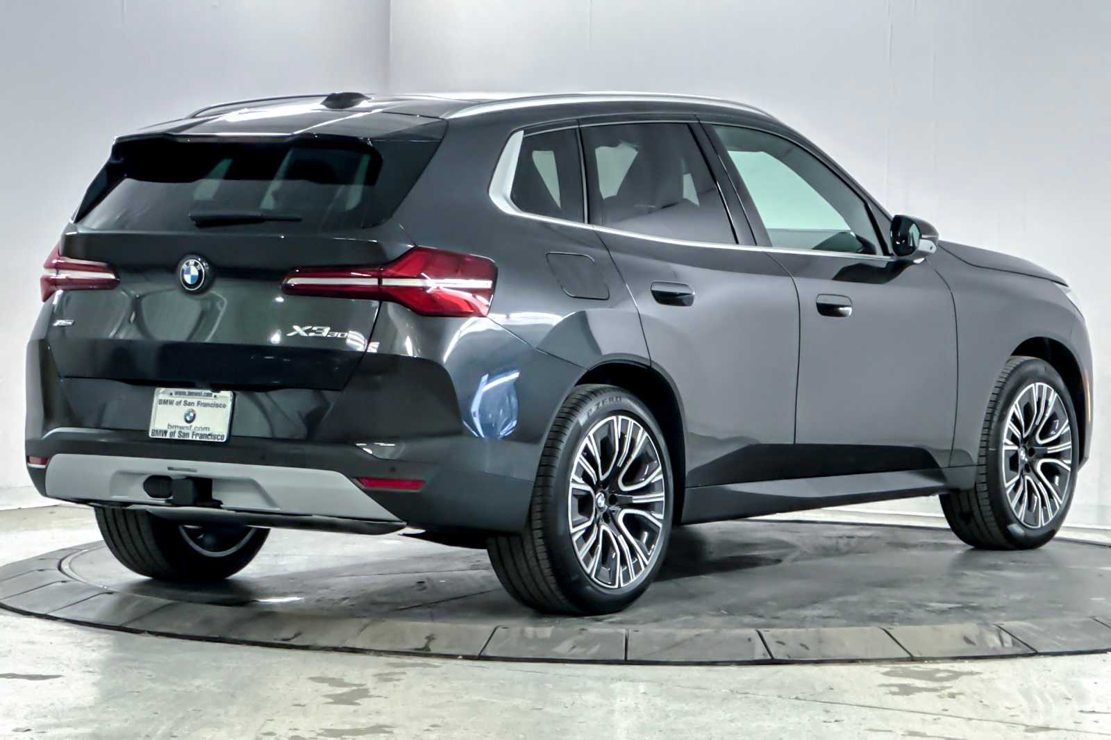 Thumbnail: 2026 BMW X3 - 2