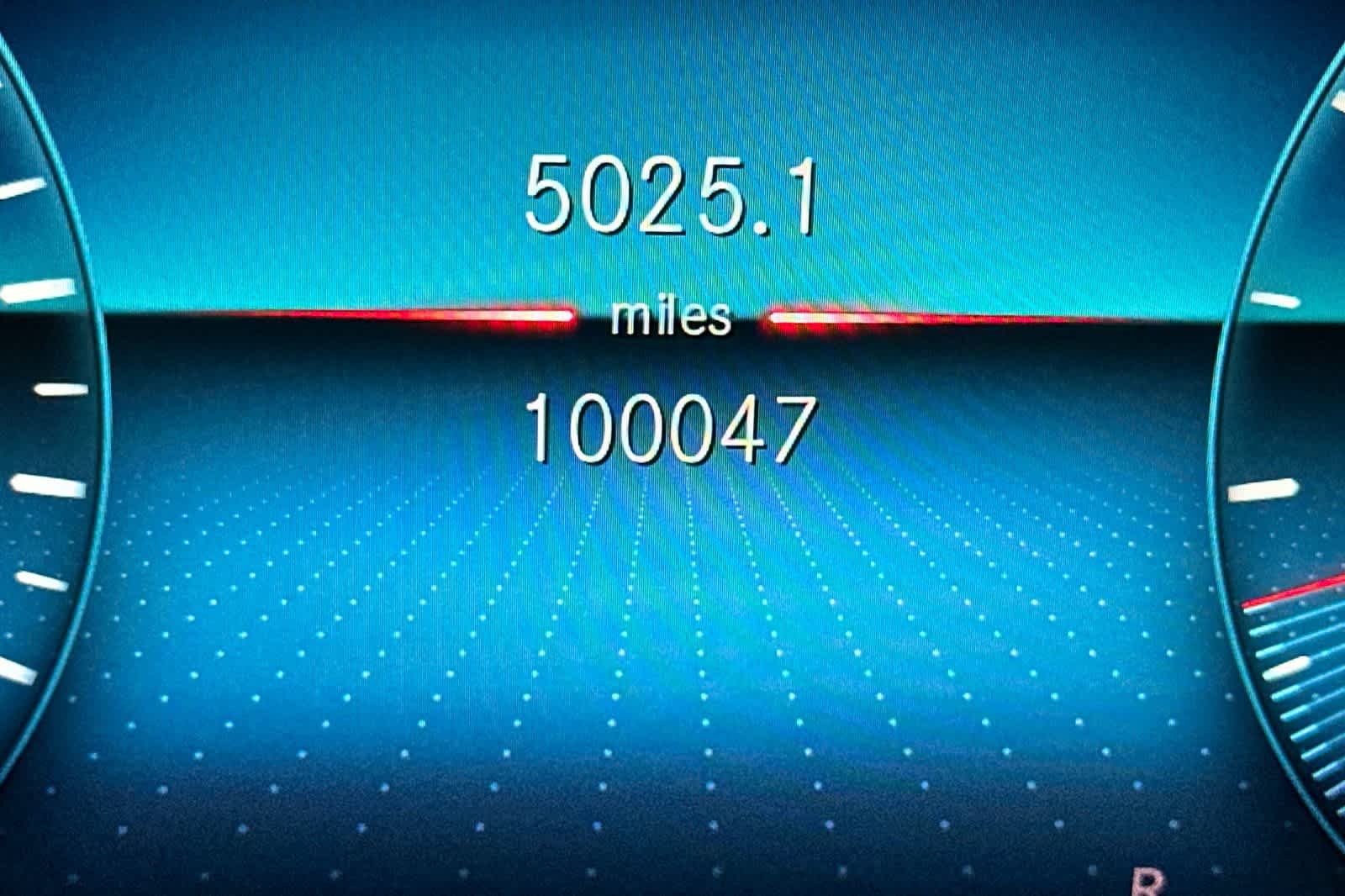 Thumbnail: 2020 Mercedes-Benz GLS - 26