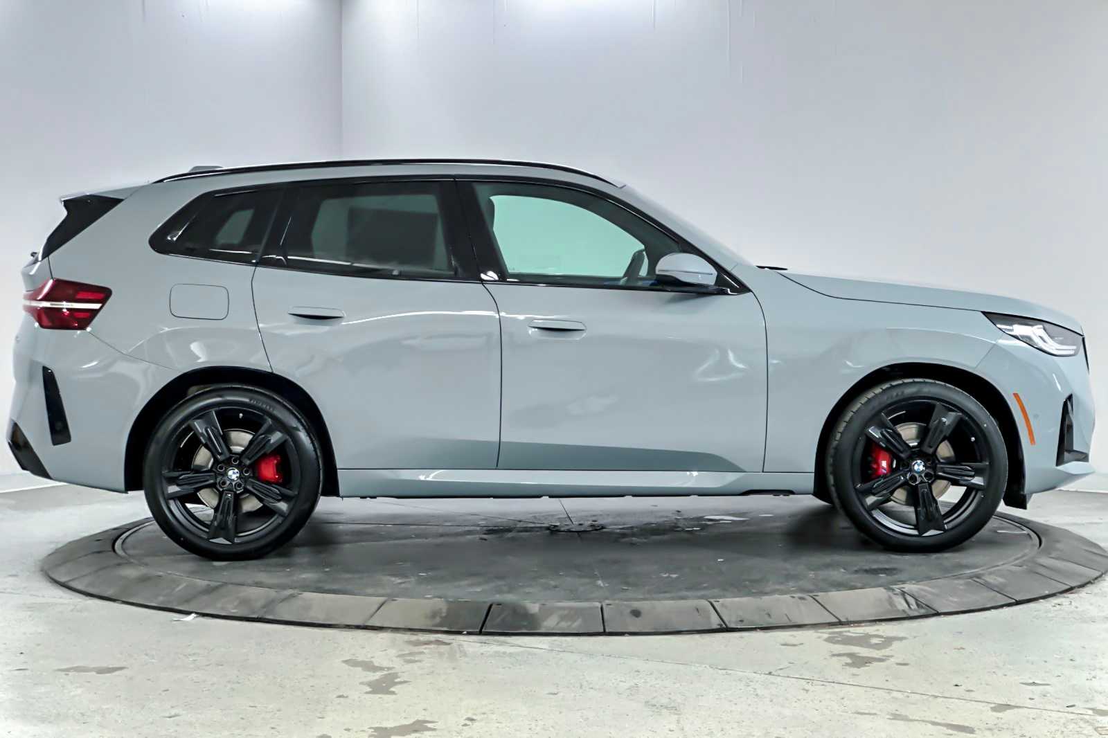 Thumbnail: 2026 BMW X3 - 8