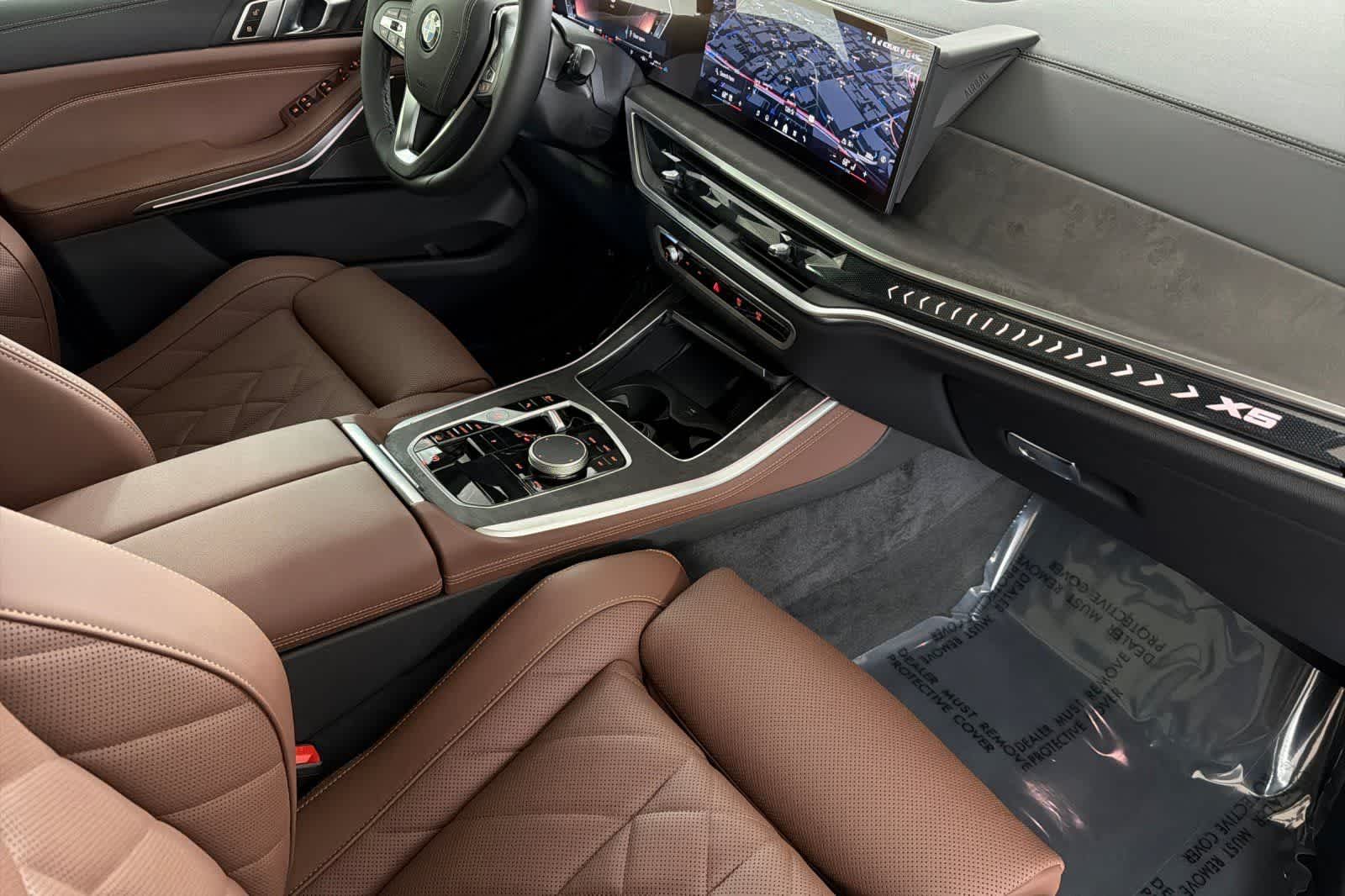 Thumbnail: 2026 BMW X5 - 16