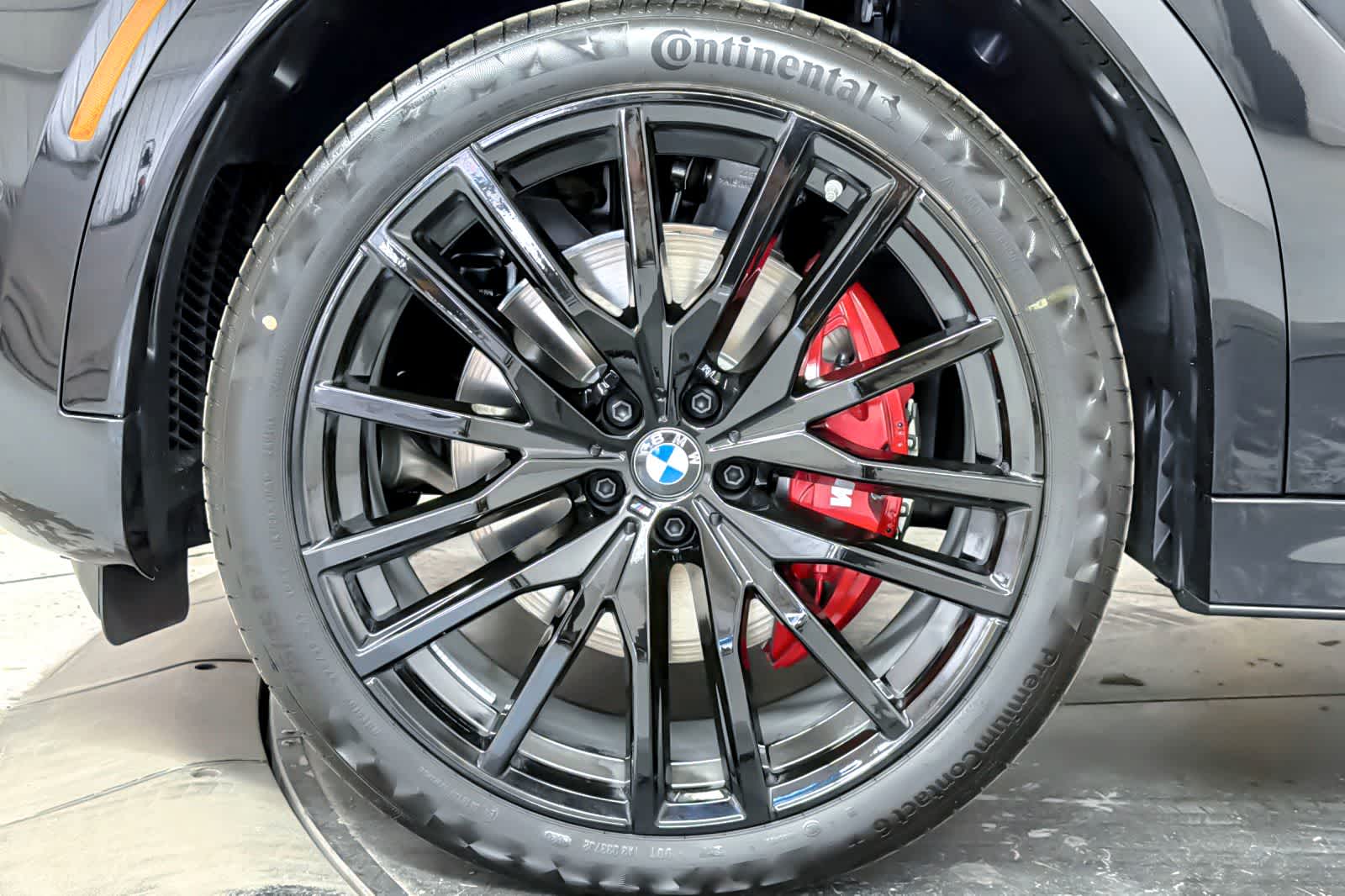 Thumbnail: 2027 BMW X6 - 25