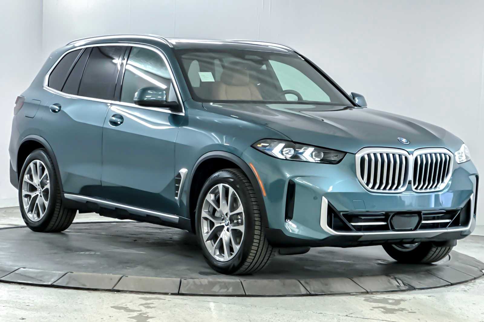 Thumbnail: 2026 BMW X5 - 9