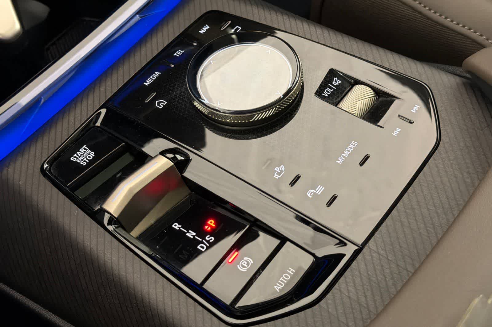 Thumbnail: 2025 BMW X3 - 22