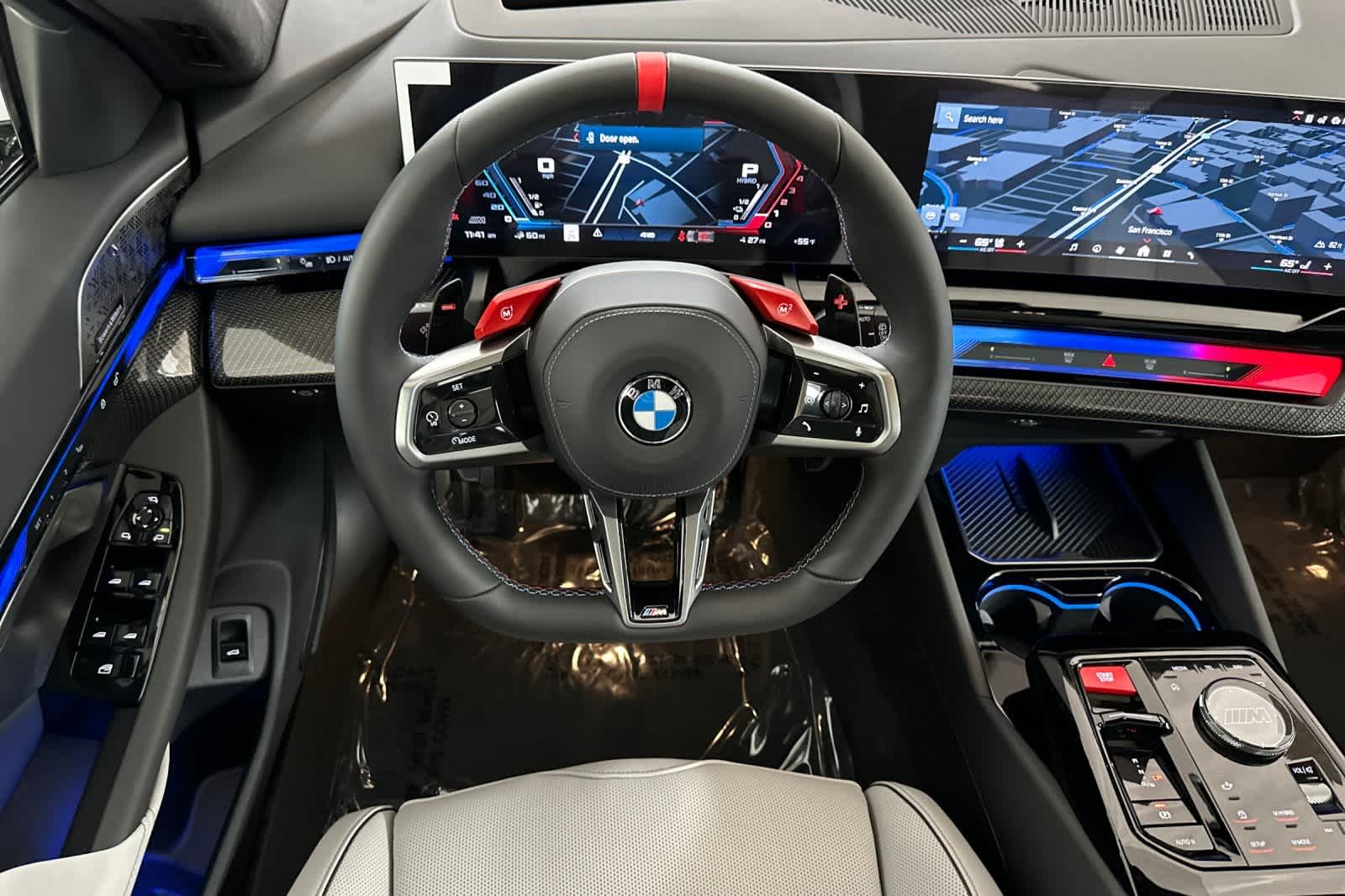 Thumbnail: 2026 BMW M5 - 14