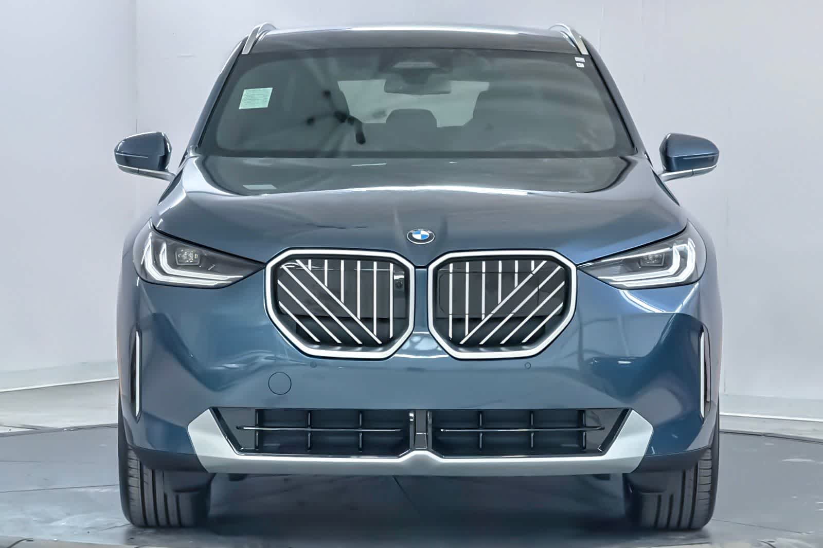 Thumbnail: 2026 BMW X3 - 10