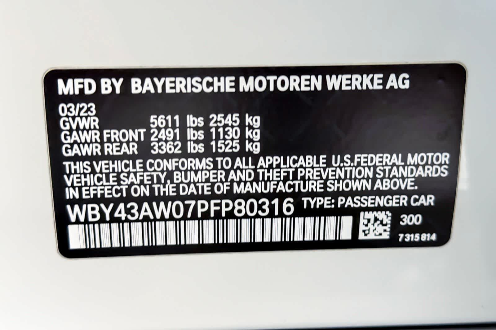 Thumbnail: 2023 BMW i4 - 29