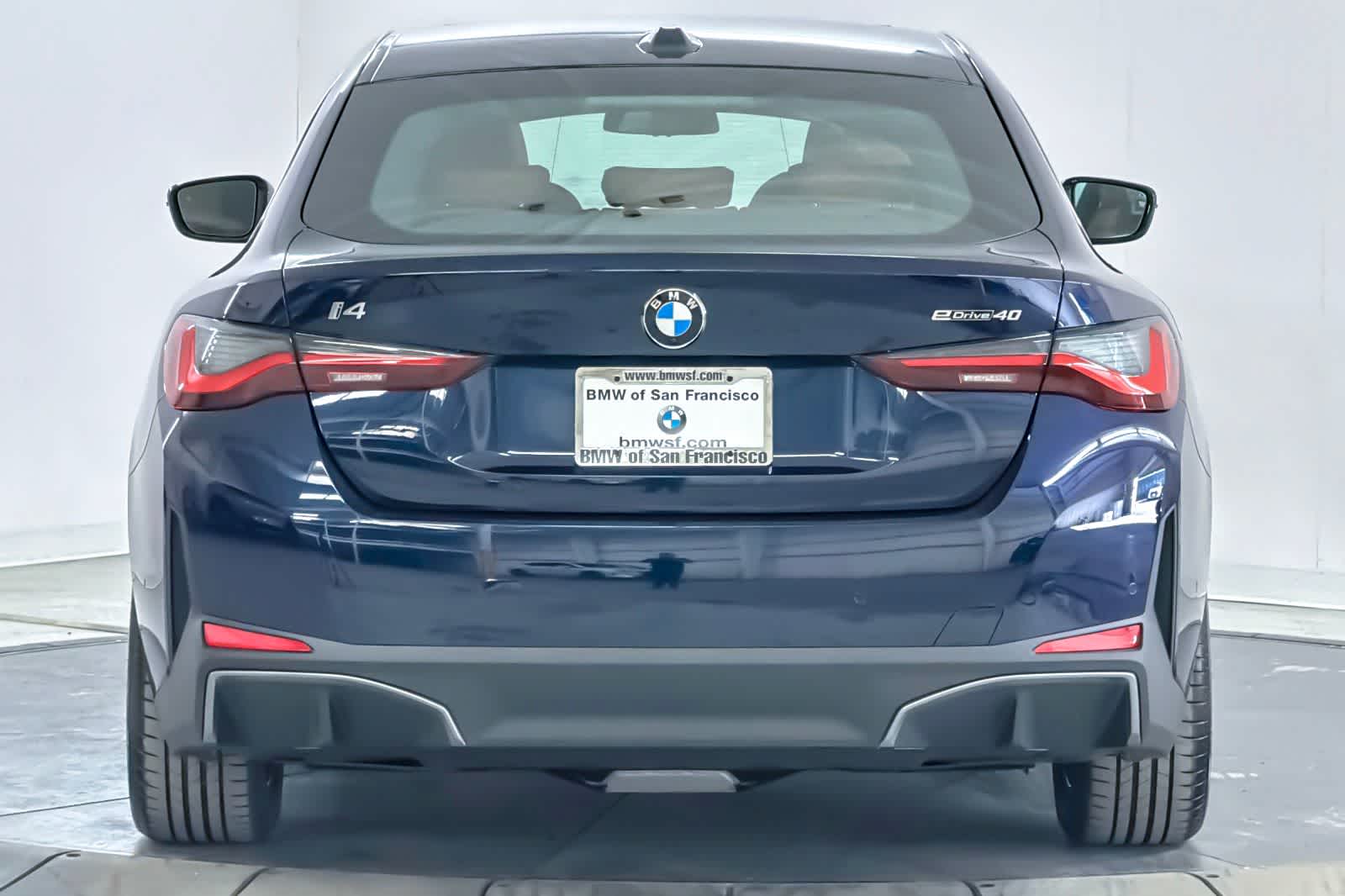 Thumbnail: 2026 BMW i4 - 7