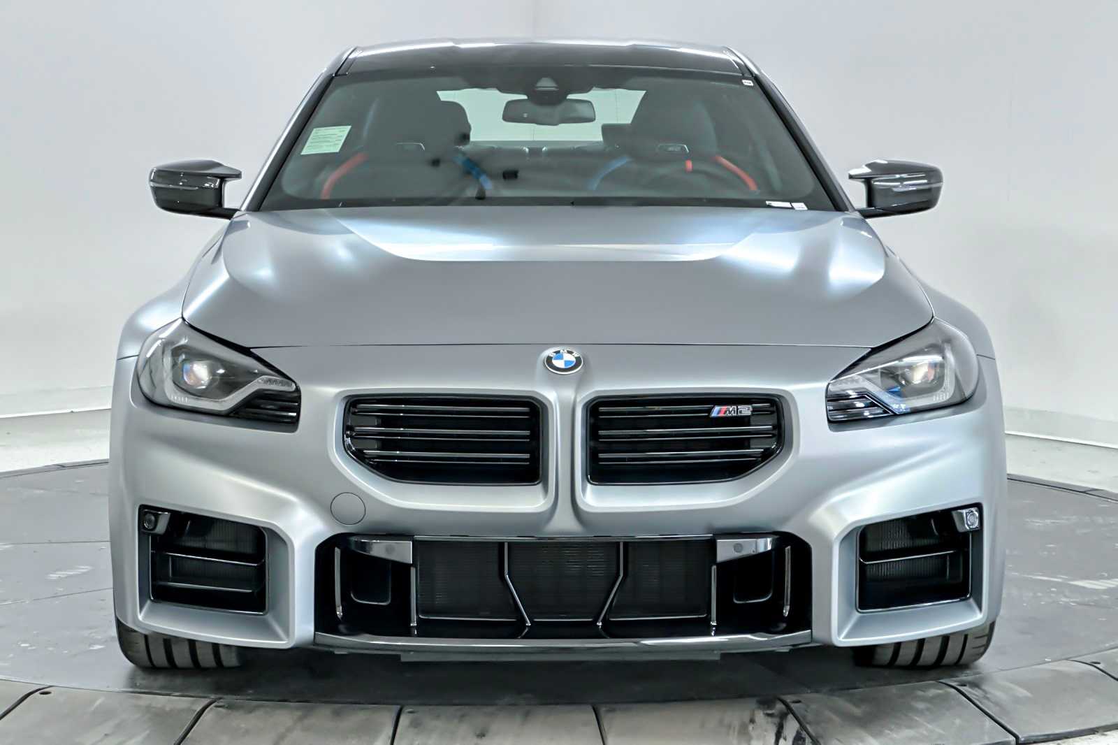 Thumbnail: 2025 BMW M2 - 10