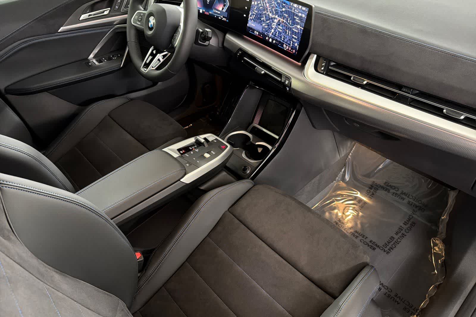 Thumbnail: 2026 BMW X1 - 16