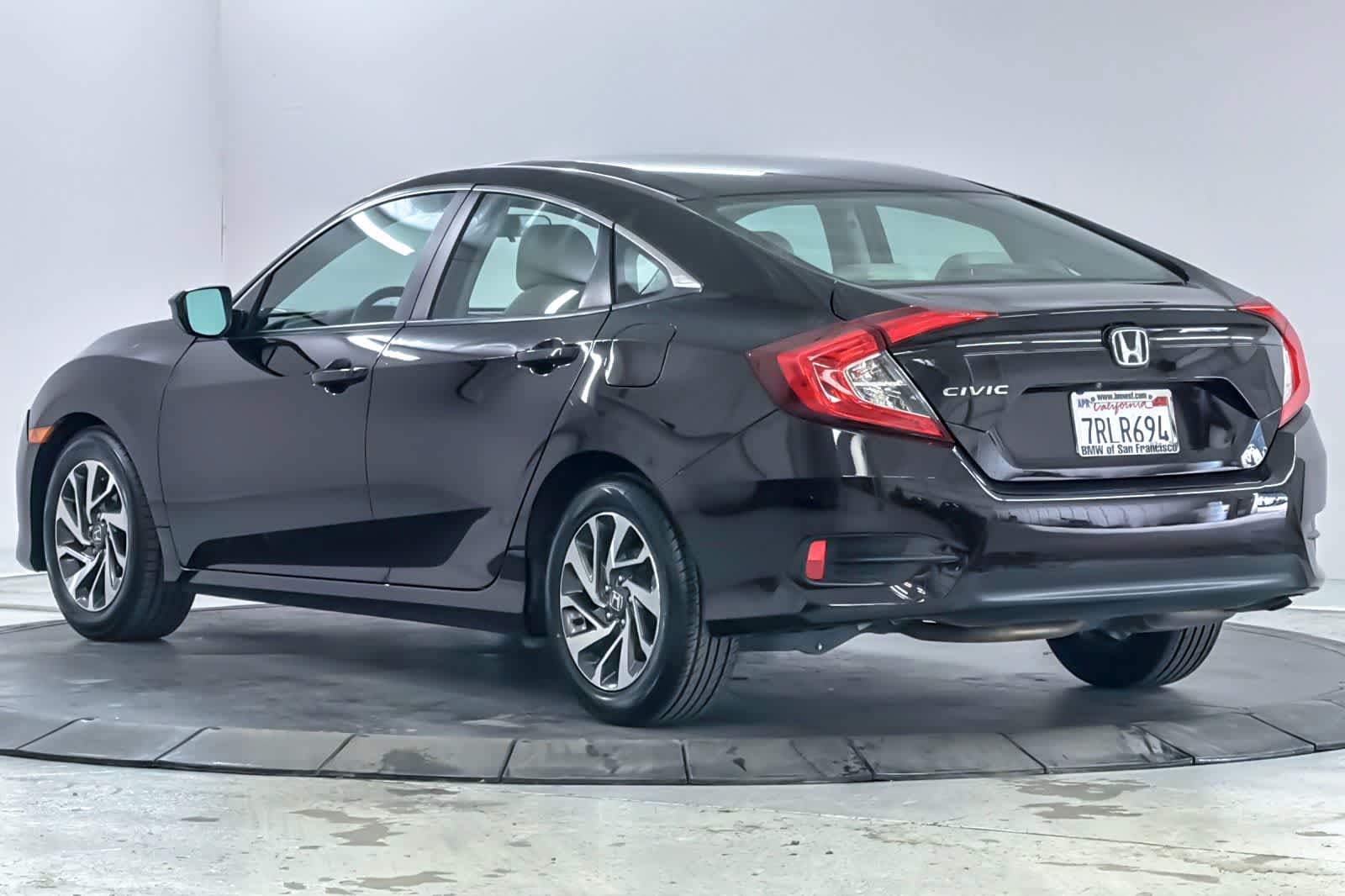 Thumbnail: 2016 Honda Civic - 6