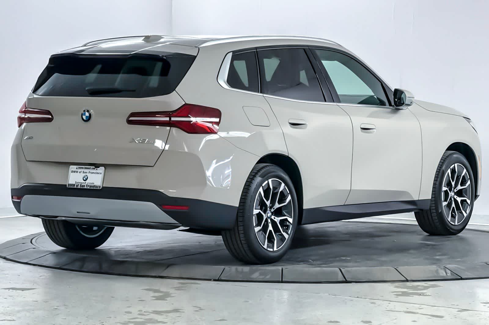 Thumbnail: 2026 BMW X3 - 2