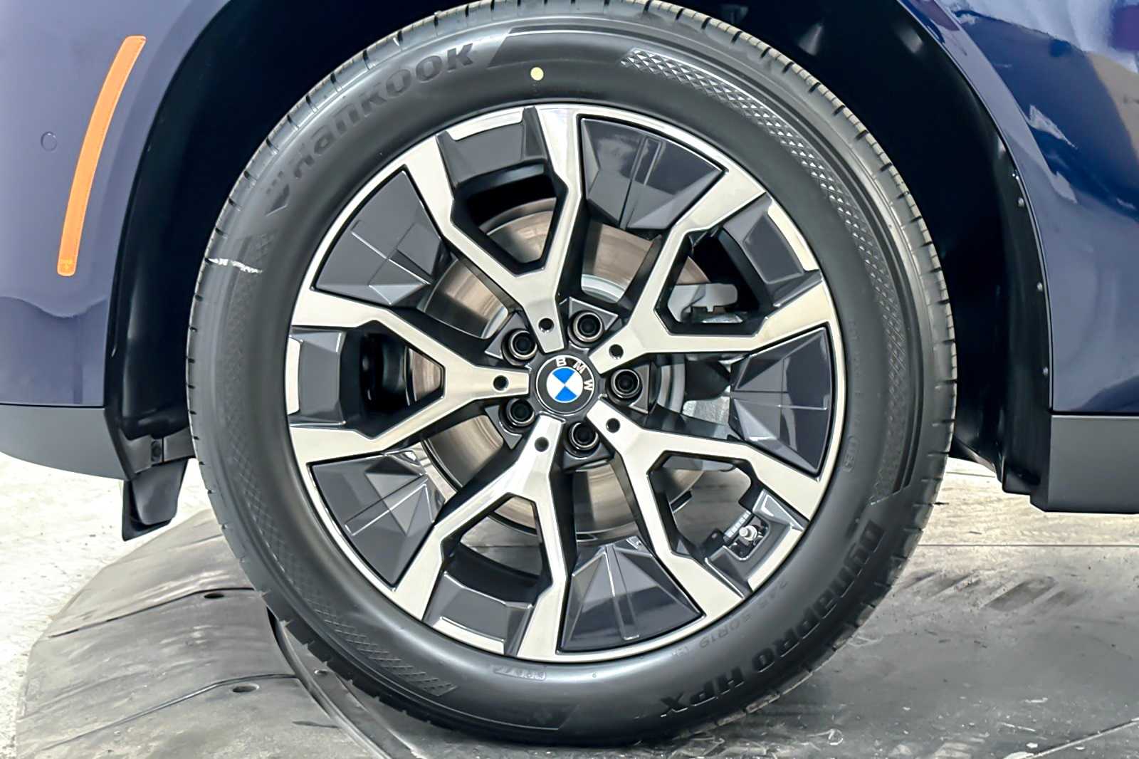 Thumbnail: 2026 BMW X3 - 25