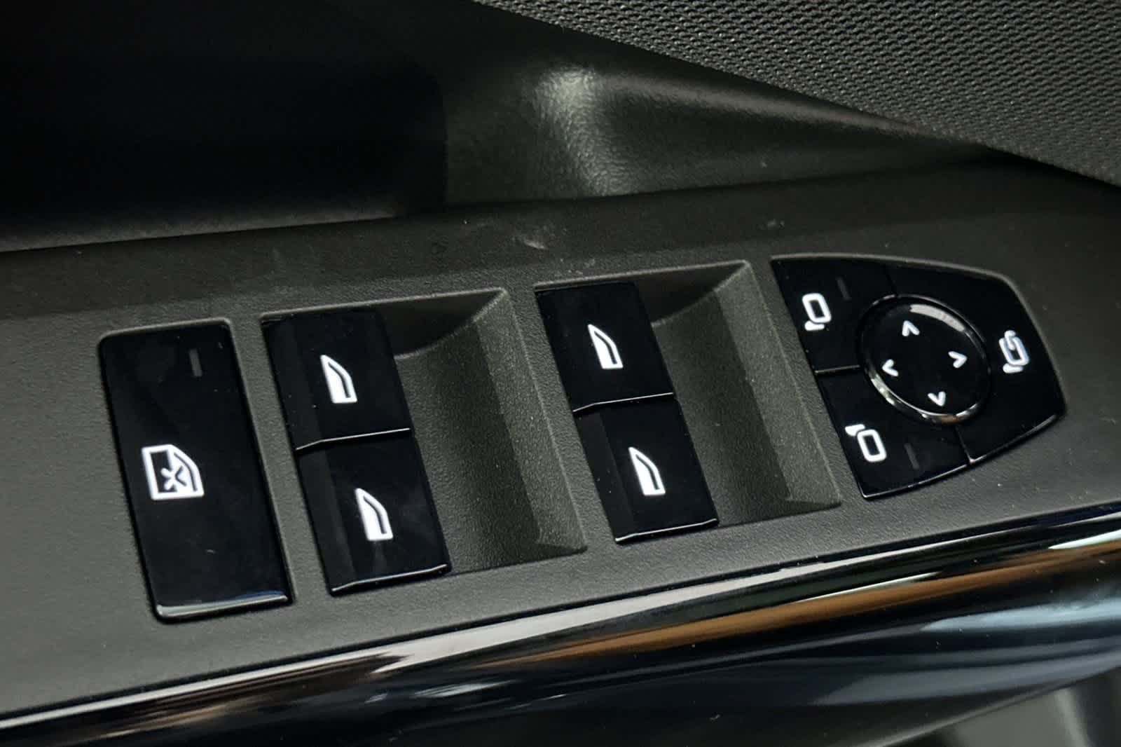 Thumbnail: 2026 BMW X3 - 13