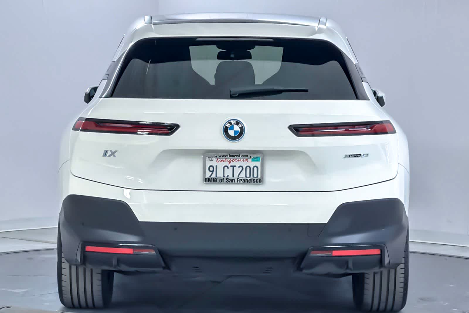 Thumbnail: 2024 BMW iX - 7