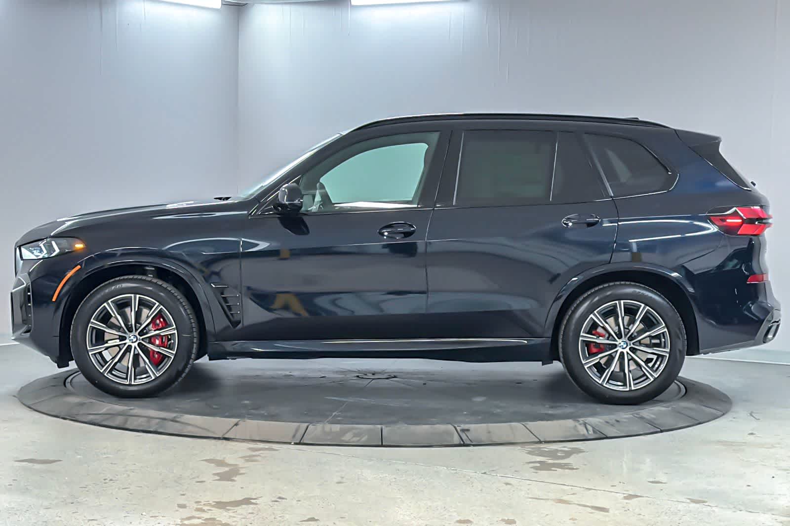 Thumbnail: 2026 BMW X5 - 5