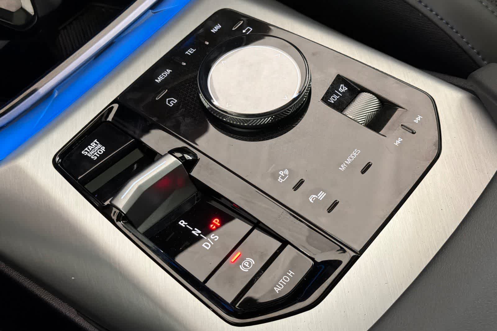 Thumbnail: 2026 BMW X3 - 22