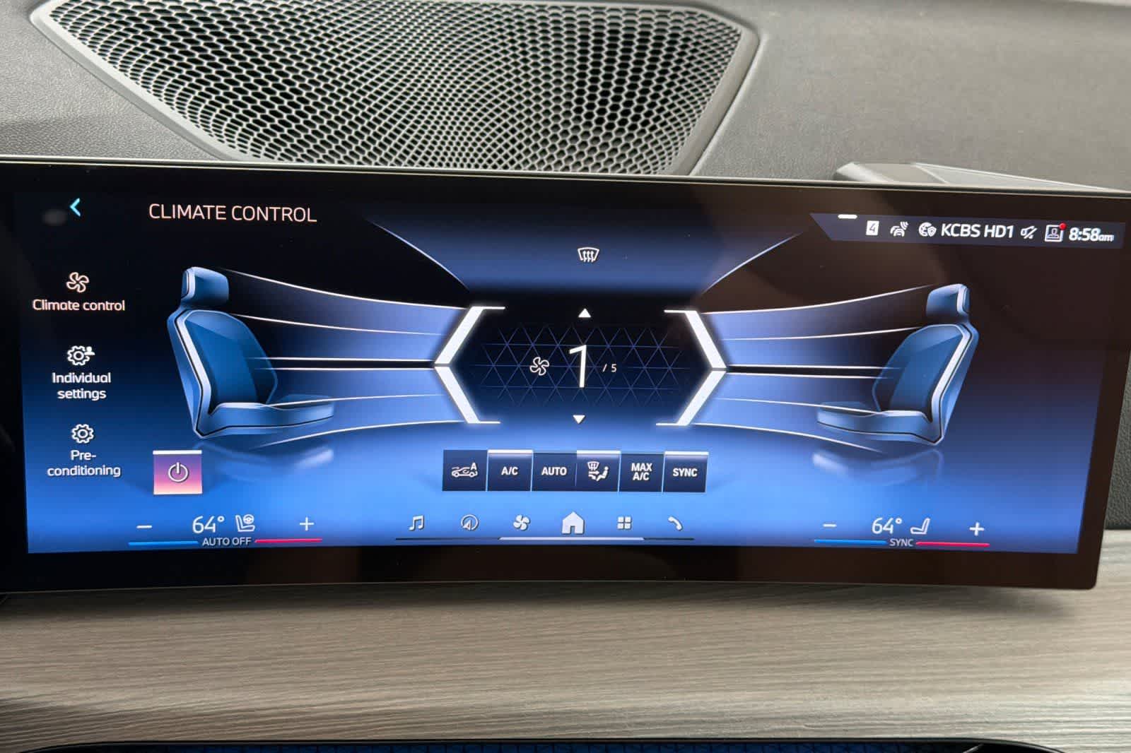 Thumbnail: 2026 BMW i4 - 20