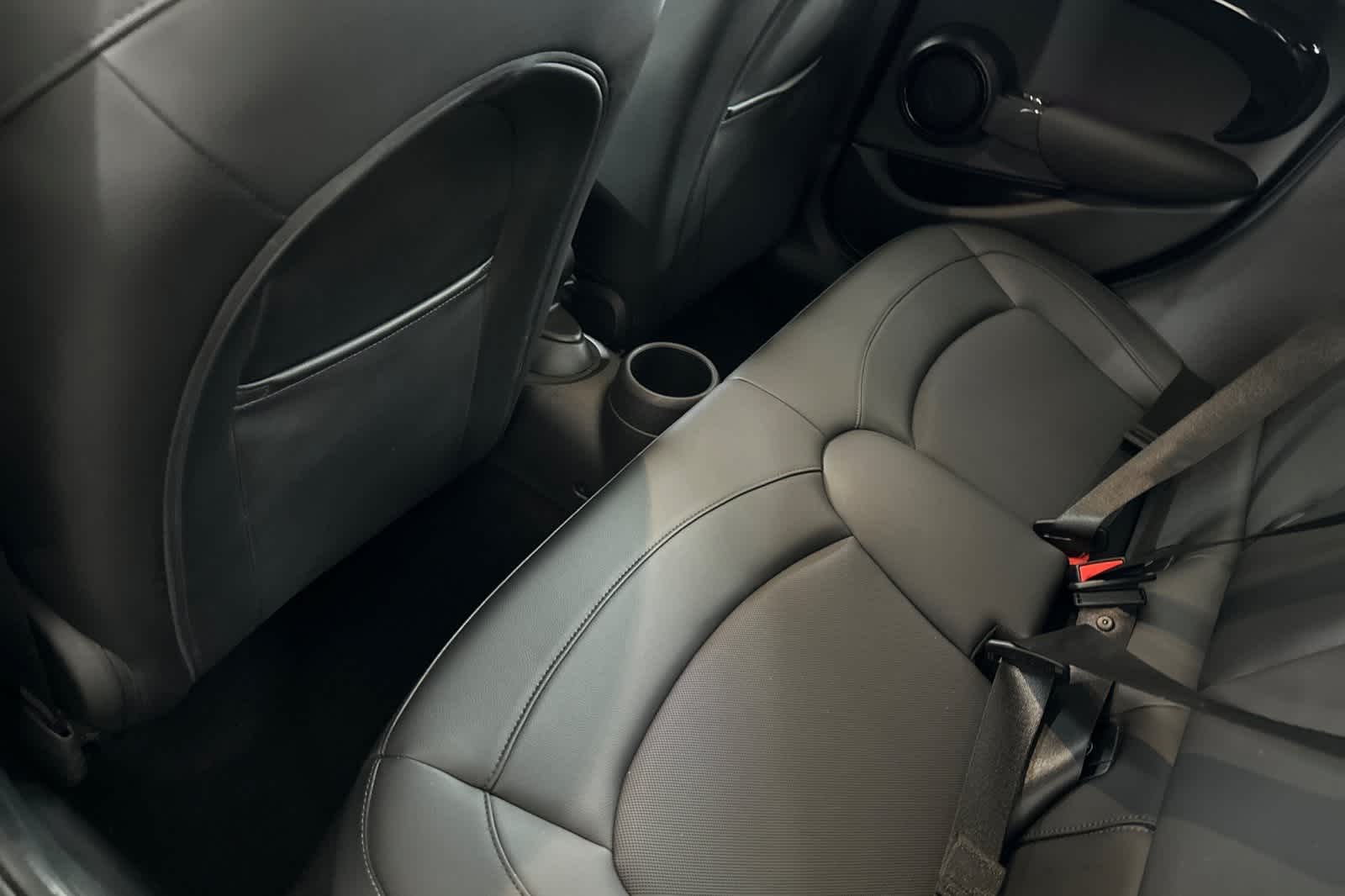 Thumbnail: 2021 MINI Cooper Hardtop - 4