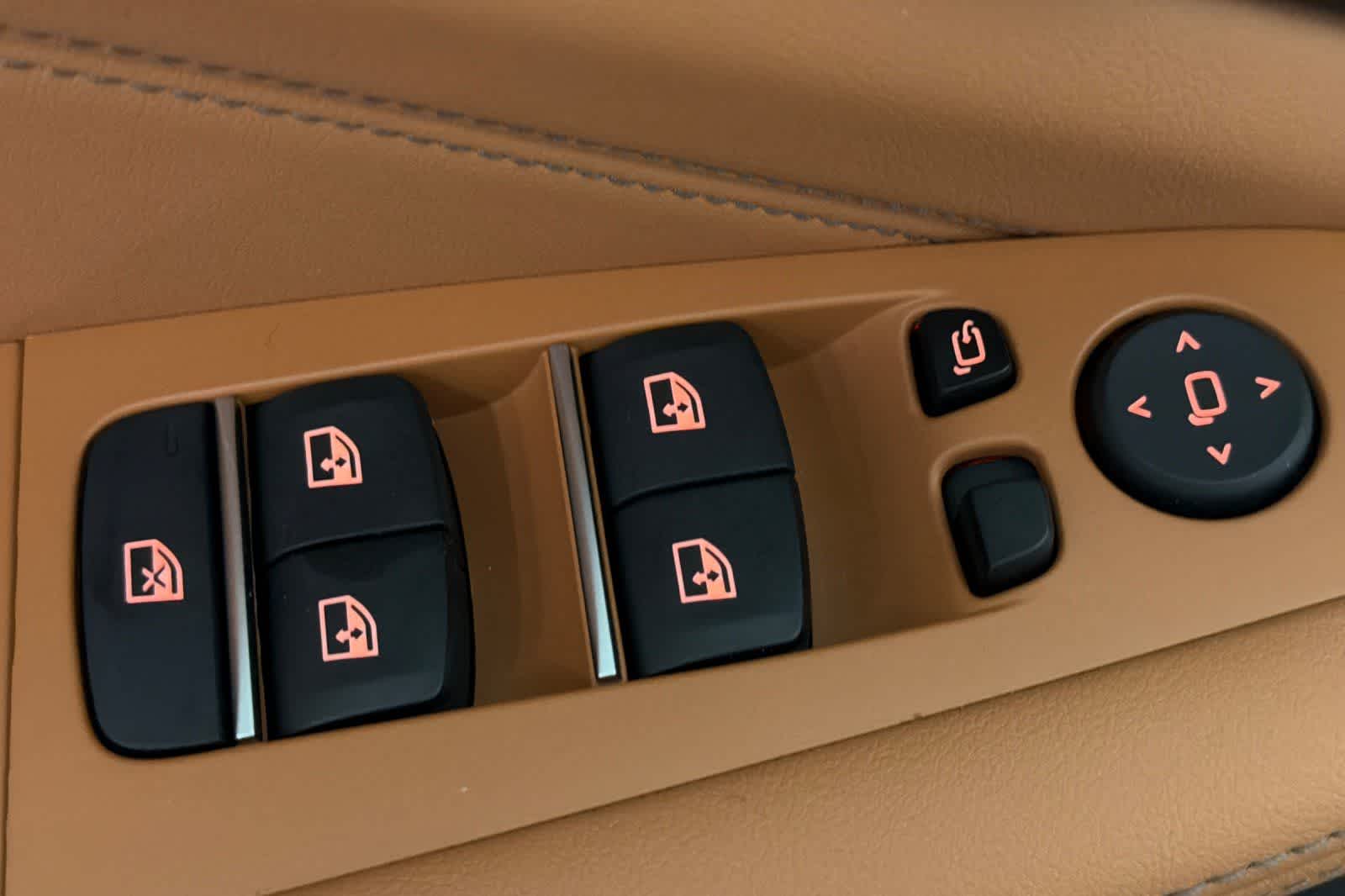 Thumbnail: 2026 BMW X5 - 13