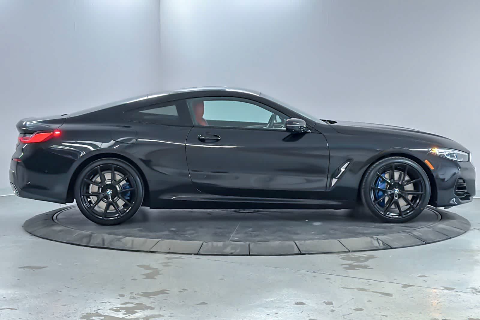 Thumbnail: 2023 BMW 8 Series - 8