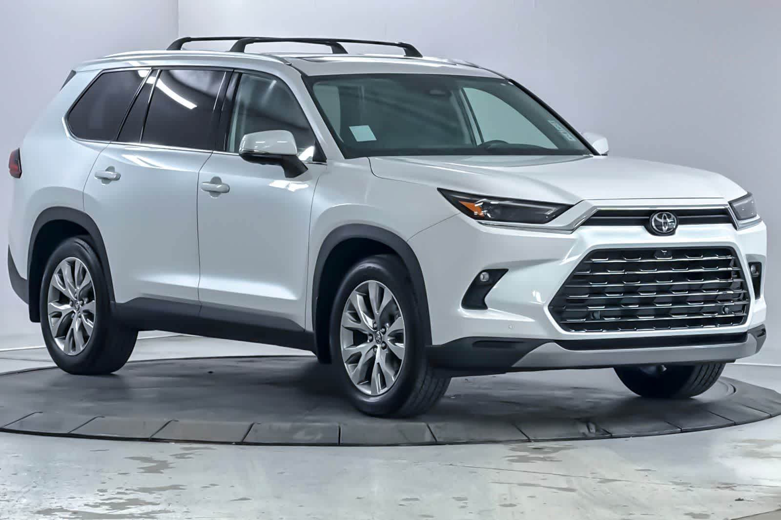 Thumbnail: 2025 Toyota Grand Highlander - 9
