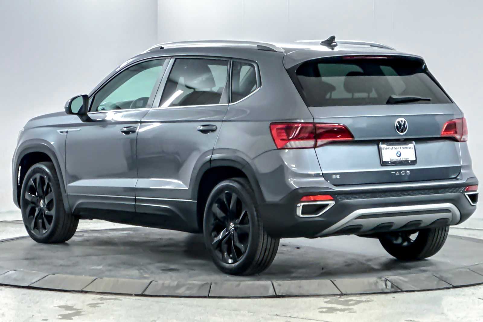 Thumbnail: 2022 Volkswagen Taos - 6