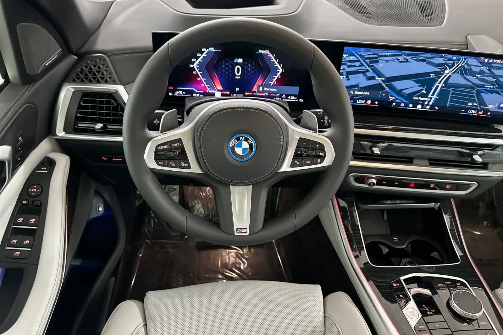 Thumbnail: 2026 BMW X5 - 14