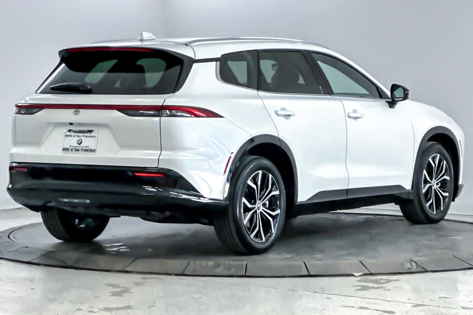 Thumbnail: 2025 Toyota Crown Signia - 2