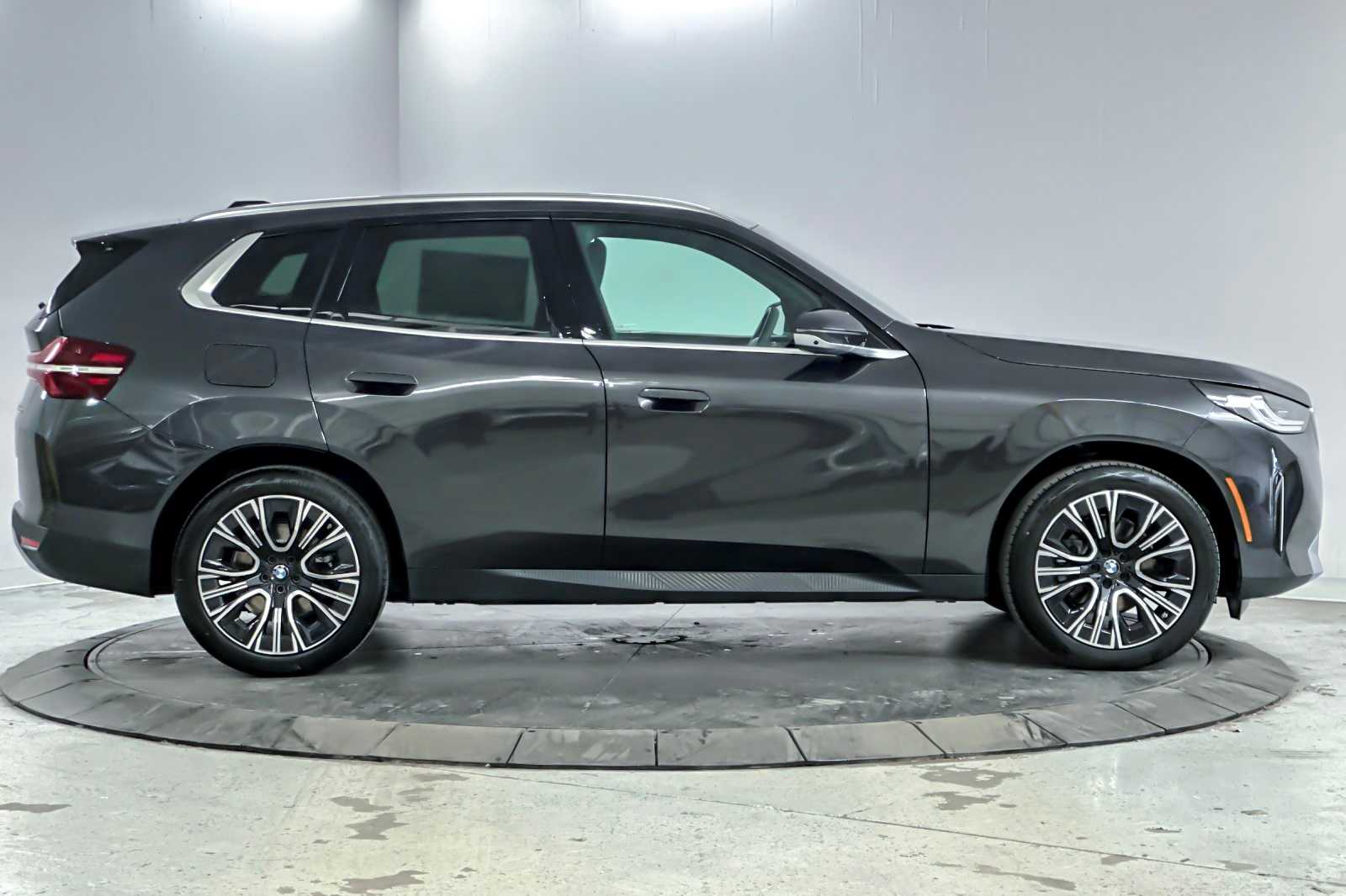 Thumbnail: 2026 BMW X3 - 8