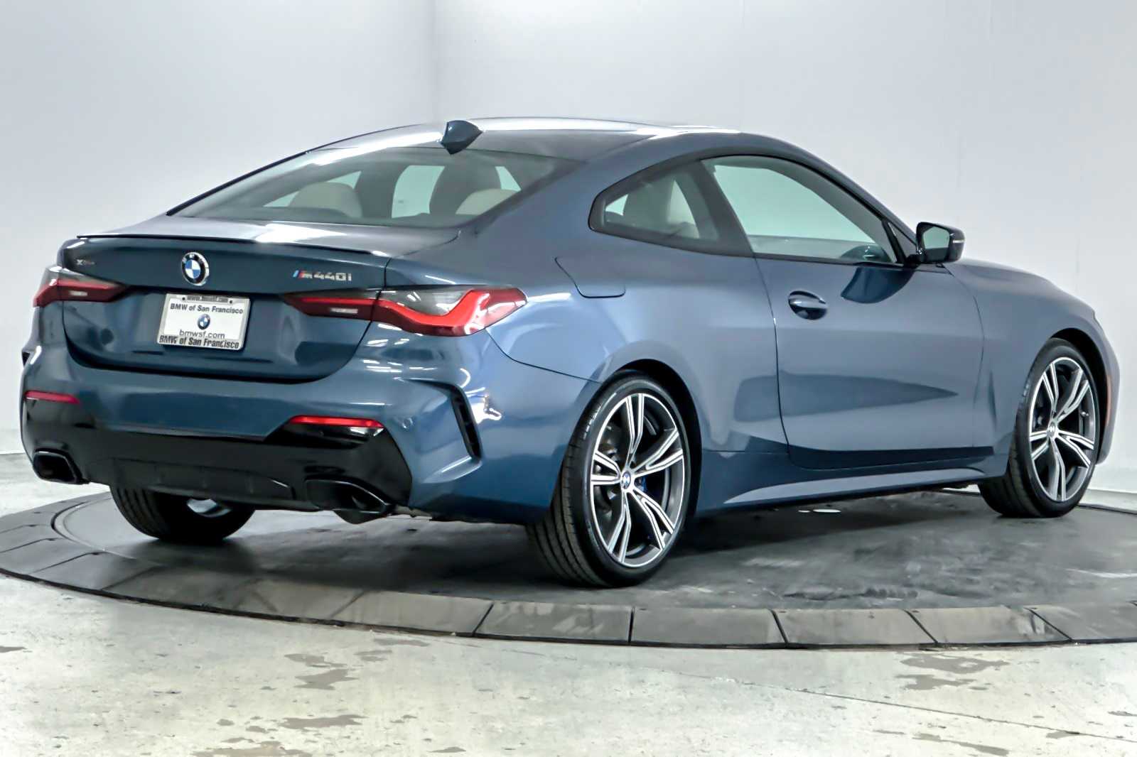 Thumbnail: 2021 BMW 4 Series - 2